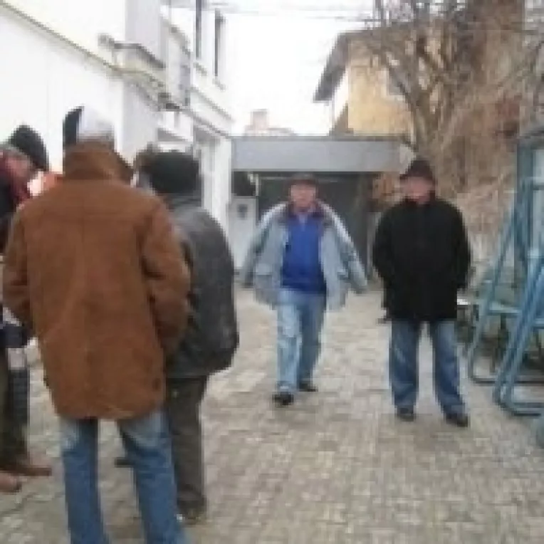 Angajati cu conturile goale