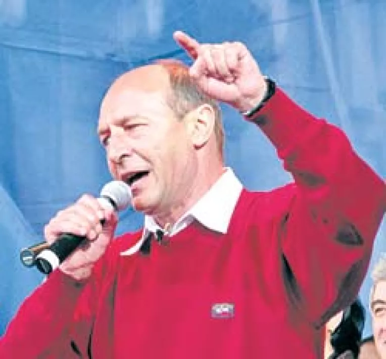 Basescu a inceput a doua revolutie portocalie la Constanta