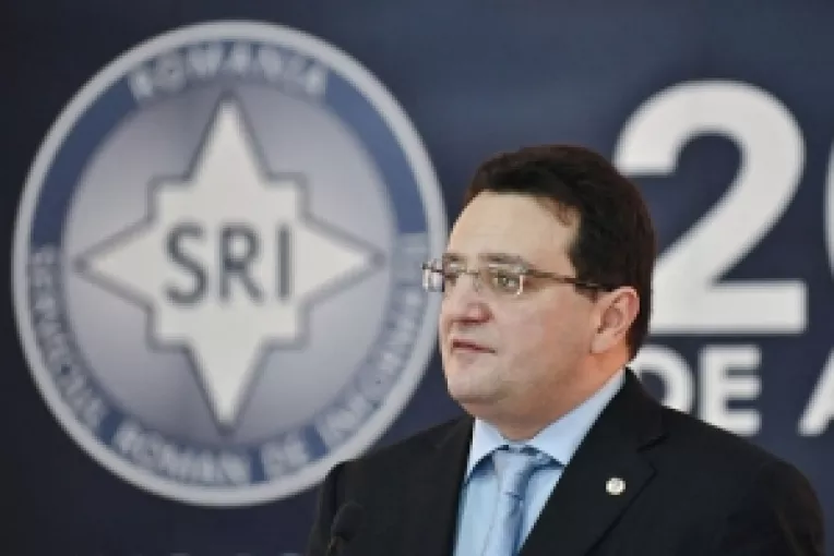 Basescu l-a trecut pe seful SRI, George Maior, pe lista cu rezerve pentru postul de Premier