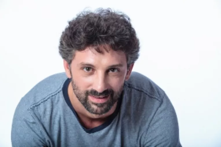 BookLand Evolution sustine dezvoltarea profesionala a tinerilor