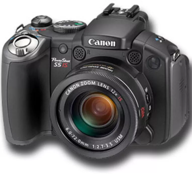 Canon a lansat PowerShot S5 IS