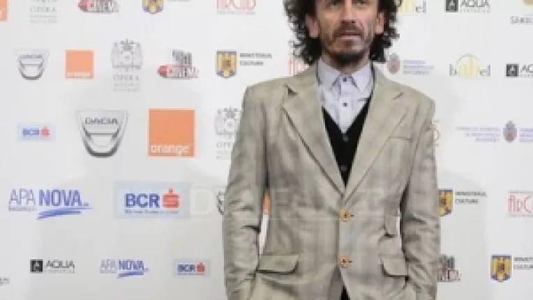 Fiica cea mare a  Anamariei Prodan, Rebecca, a defilat la New York Fashion Week pentru designerul Dorin Negrau