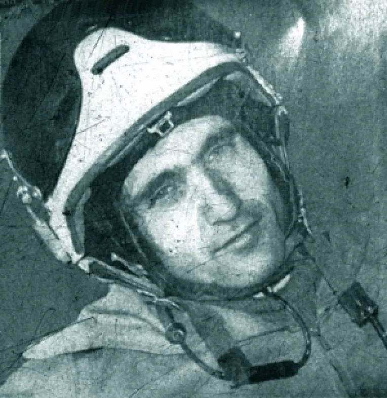 Marturiile lui Doru Davidovici, un Antoine de Saint-Exupery al Romaniei, privind intalnirile cu OZN-urile