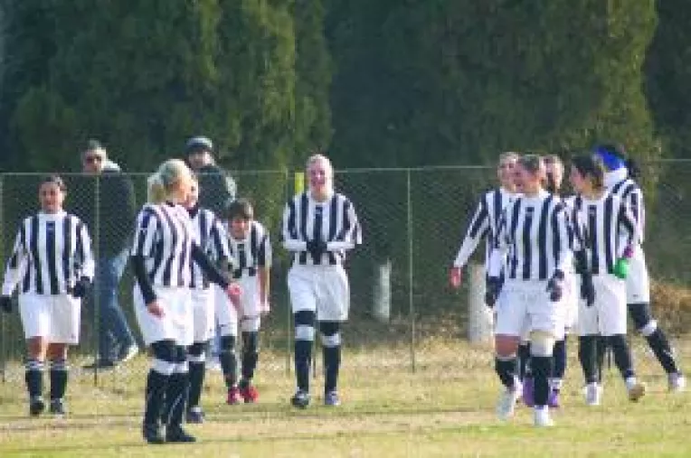 Real mai vrea doua jucatoare ca sa se bata pentru titlu 