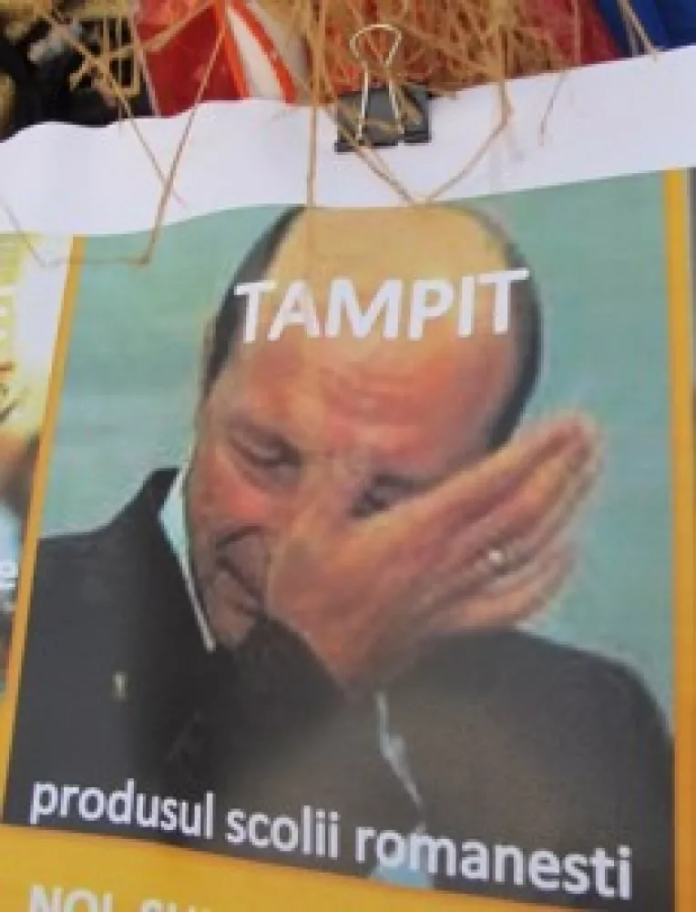 Stelian Tanase : Basescu s-a dezbracat de caracter