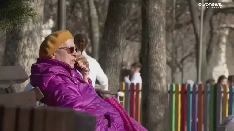 Vremea se raceste saptamana viitoare, in toata tara.  Vor fi ploi abundente si vant puternic